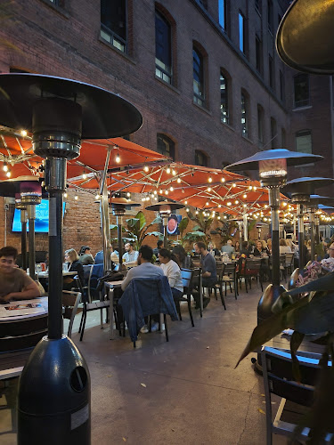 Comentarii opinii despre Jack Astor's Bar & Grill Front Street