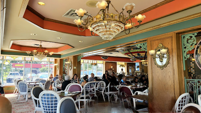 Opinii despre Peter's on Eglinton Restaurant în Mississauga - Hospitality and gastronomy