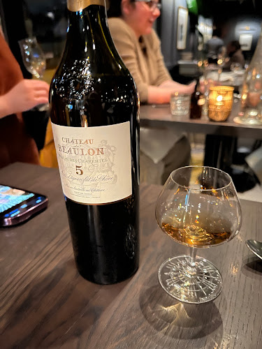 Opinii despre Published on Main în Vancouver - Hospitality and gastronomy