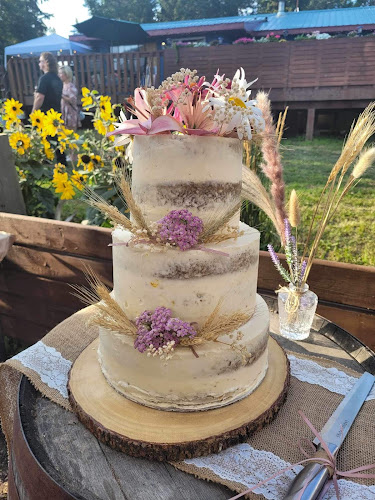 Opinii despre Homemade from the Heart în Red Deer - Hospitality and gastronomy