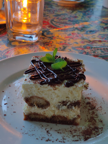 Casa Corsi - North Vancouver