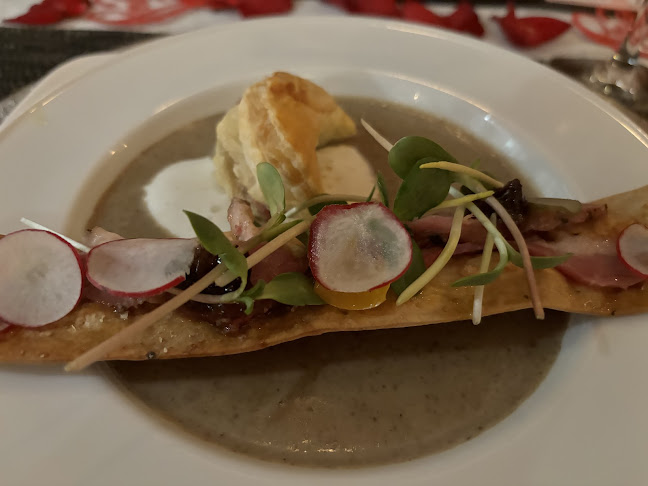 2410 St Johns St, Port Moody, BC V3H 2B1