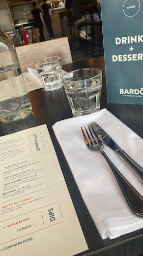 Comentarii opinii despre Bardō Guelph