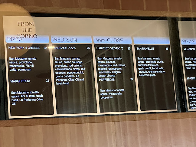 1495 Bellevue Ave, West Vancouver, BC V7T 1C3