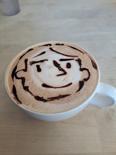 Friends & Neighbours Cafe - Edmonton