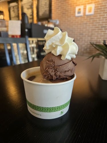 Comentarii opinii despre The Crosswalk Cafe