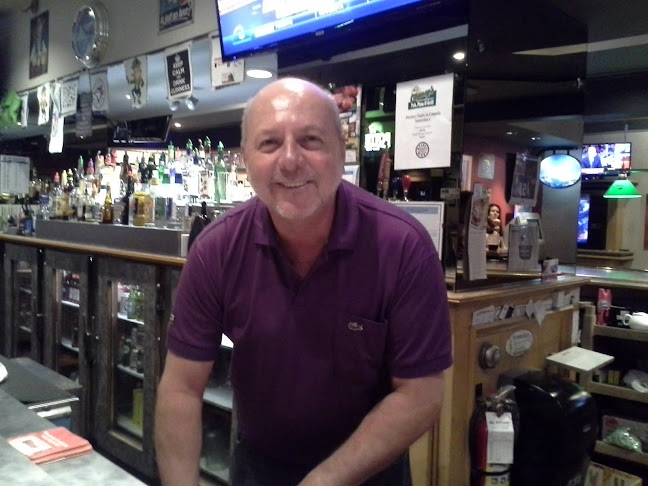 Opinii despre Clancy's Pub & Grill în Penticton - Hospitality and gastronomy