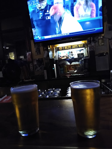 370 Queen St W, Toronto, ON M5V 2A2