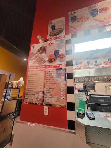 Poutinerie La Belle Province - Orléans