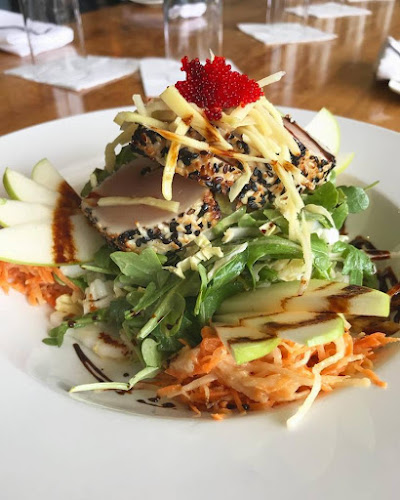 Comentarii opinii despre Tide and Vine Oyster House