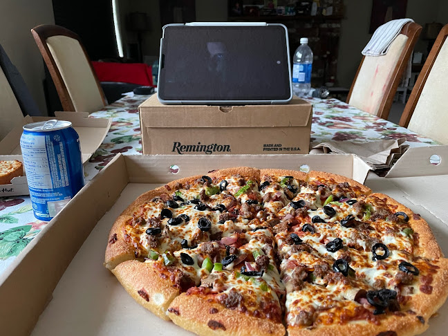 Opinii despre Pizza Hut în Delta - Hospitality and gastronomy