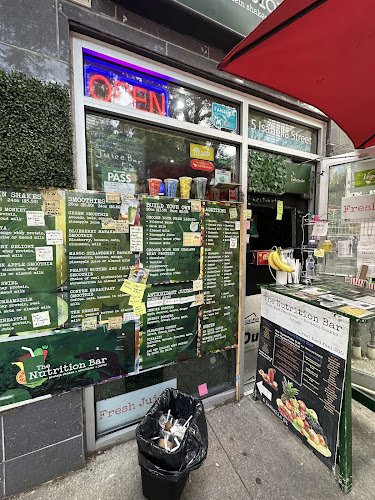 Comentarii opinii despre The Nutrition Bar...protein shakes, smoothies, Juices