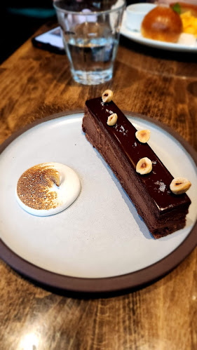 1181 Melville St, Vancouver, BC V6E 4P6