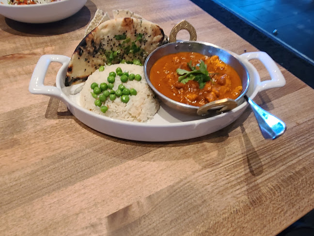 JOEY Kenaston - Winnipeg