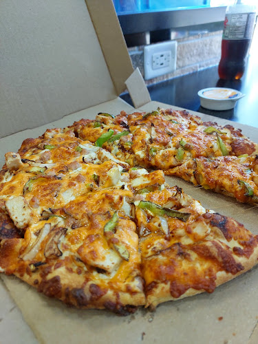 Transcona Square Liquor Mart - Hospitality and gastronomy