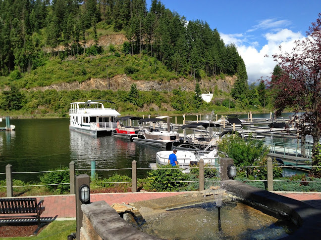 1122 Riverside Ave, Sicamous, BC V0E 2V1