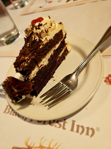 Opinii despre Black Forest Inn în Hamilton - Hospitality and gastronomy