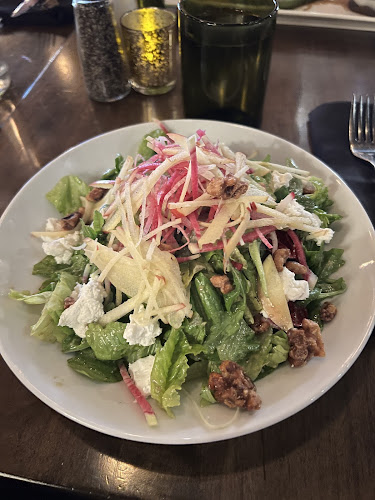 Wildcraft Grill + Long Bar - Waterloo