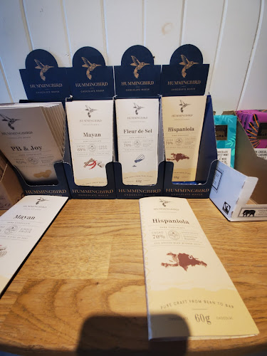 204 Main St, Ottawa, ON K1S 0G4