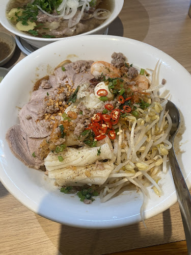 Phở Japolo - Hospitality and gastronomy