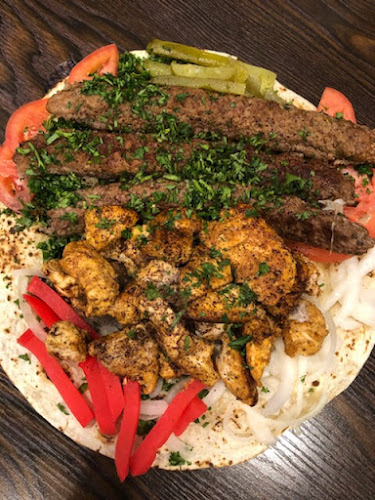 325 Pembina Hwy, Winnipeg, MB R3L 2E3