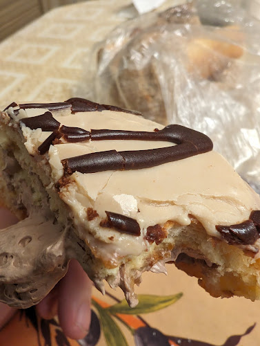 Debrodniks Donuts: Kitchener - Hospitality and gastronomy