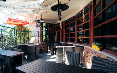 The Bennett Craft & Kitchen