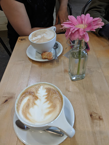 Gabi & Jules Handmade Pies and Baked Goodness - Hospitality and gastronomy