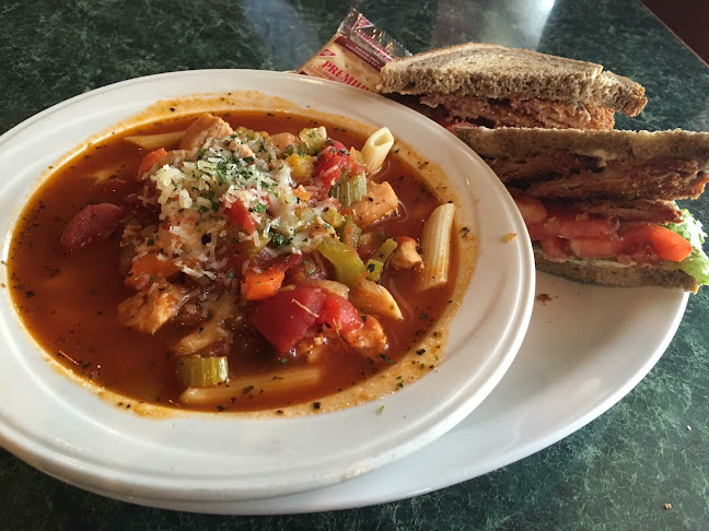 Opinii despre Landlubber Pub în Nanaimo - Hospitality and gastronomy