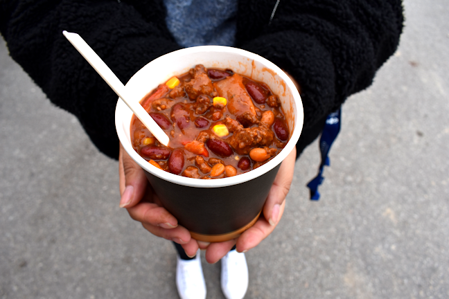 Comentarii opinii despre EBONY Bites Food Truck & Catering