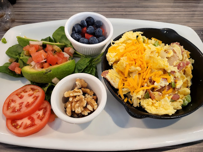 2515 Barlow Trail SE, Calgary, AB T2B 3R8