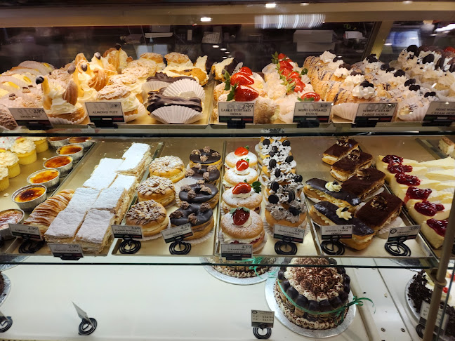 Angelo’s Italian Bakery & Market