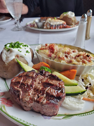 Opinii despre Bold Knight Restaurant în Nanaimo - Hospitality and gastronomy