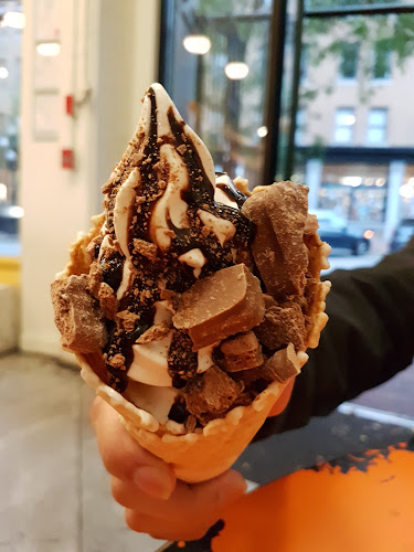 Soft Peaks Ice Cream - Vancouver