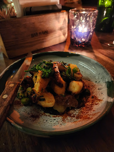 505 College St, Toronto, ON M6G 1A5