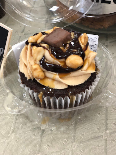 Opinii despre Lacombe Market în Lacombe - Hospitality and gastronomy