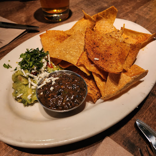 Comentarii opinii despre Browns Socialhouse Lower Lonsdale