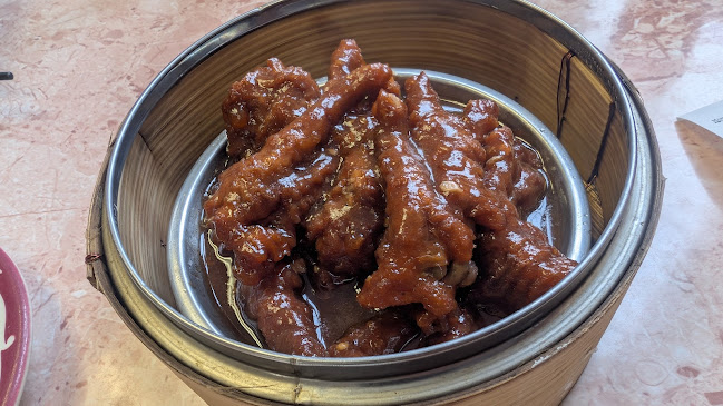 Jin Dragon Restaurant - Hospitality and gastronomy