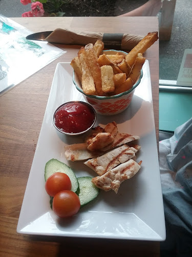 SoCal Restaurant & Lounge - Hospitality and gastronomy