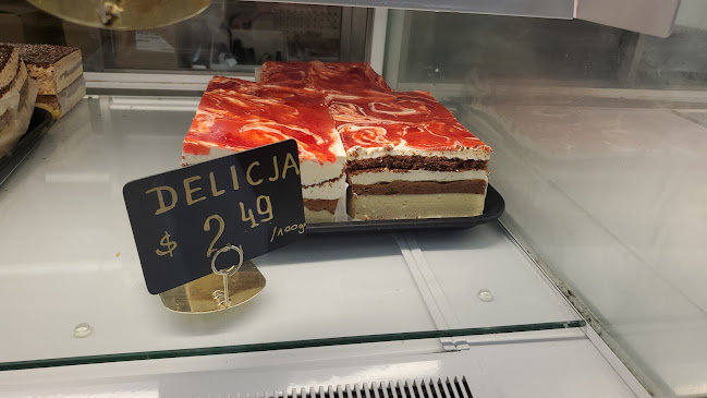 3621 Dixie Rd, Mississauga, ON L4Y 4H3