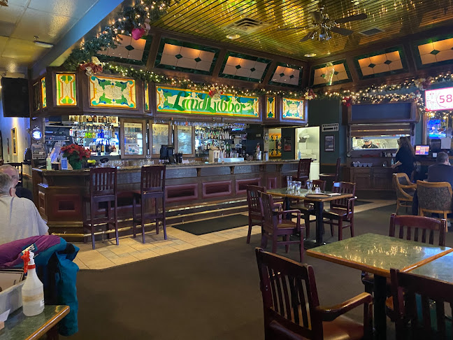 Landlubber Pub - Hospitality and gastronomy