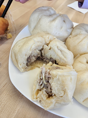 Xing Wang Bakery - Hospitality and gastronomy