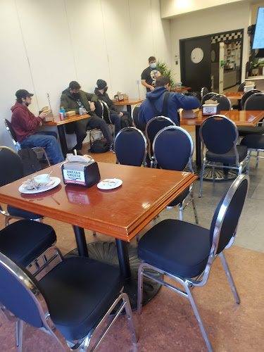 Bread & Cheese Eatery