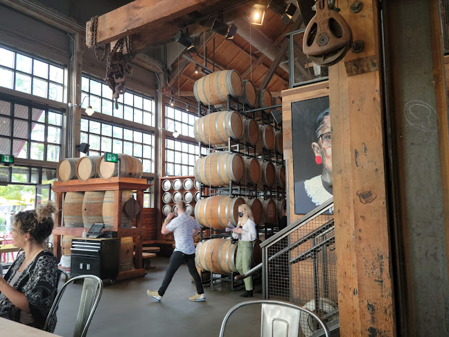 Tap & Barrel • Shipyards