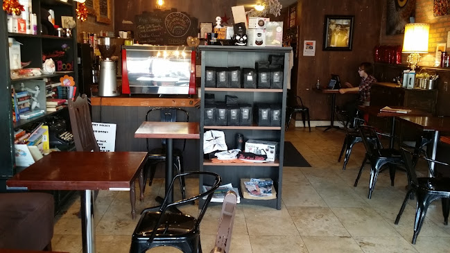 The Mad Bean Coffee House - Hospitality and gastronomy