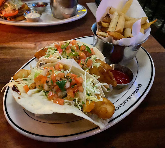 Comentarii opinii despre Browns Socialhouse Waterloo