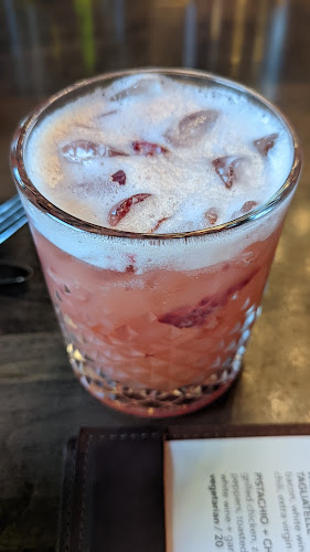 Comentarii opinii despre Wildcraft Grill + Long Bar