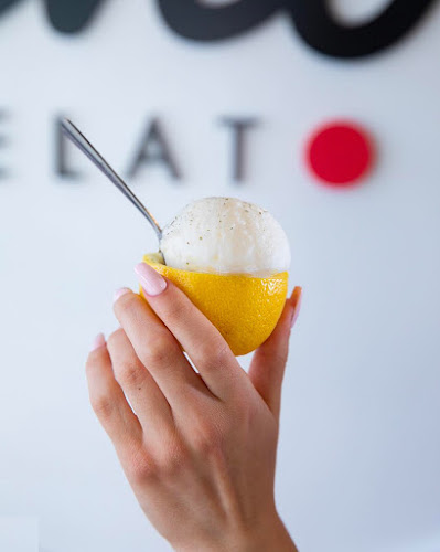 1055 Canada Pl #36, Vancouver, BC V6C 3T4