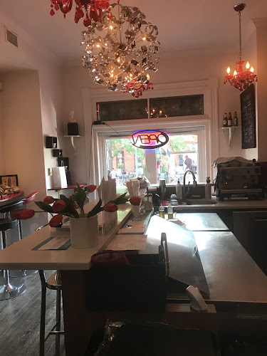 Al Quadrato Resto and Pizza