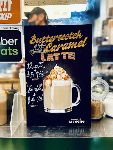 45 Four Winds Dr Unit B, Toronto, ON M3J 1K7